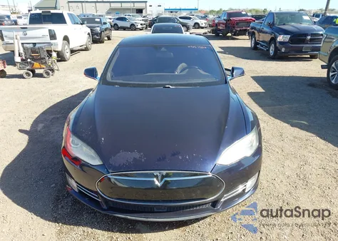 2015 Tesla Model S 70D/85D/P85D z USA, uszkodzony, nr VIN 5YJSA1H27FFP78307